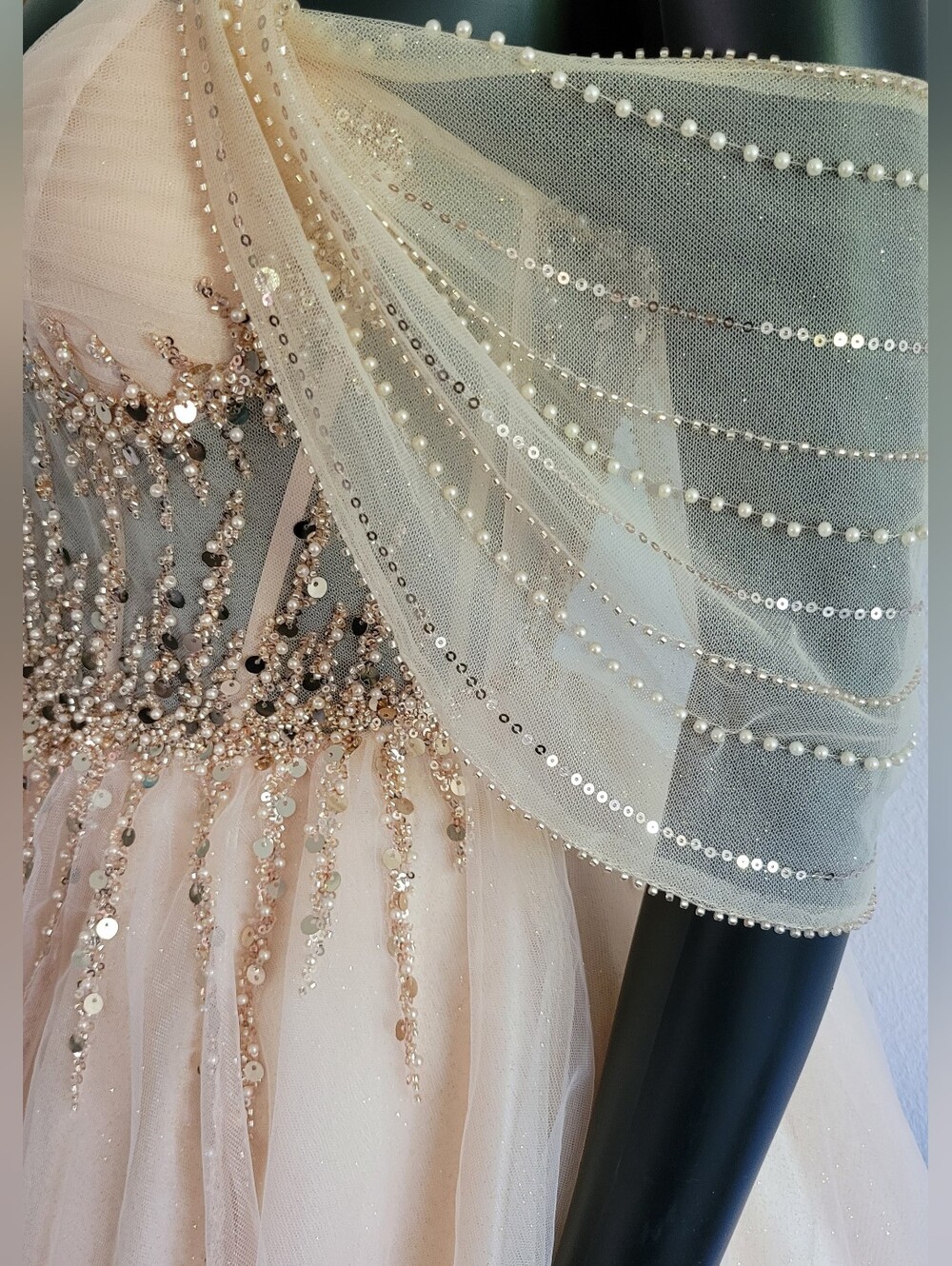 Ladivine By Cinderella Divine Dress - Picture 3 of 9